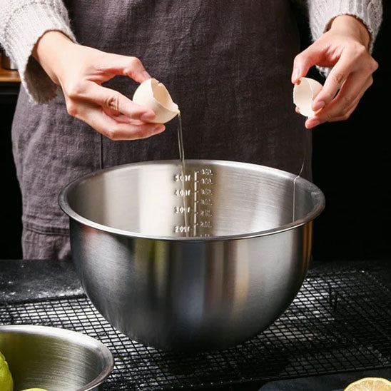 Saladier inox pour préparation culinaire