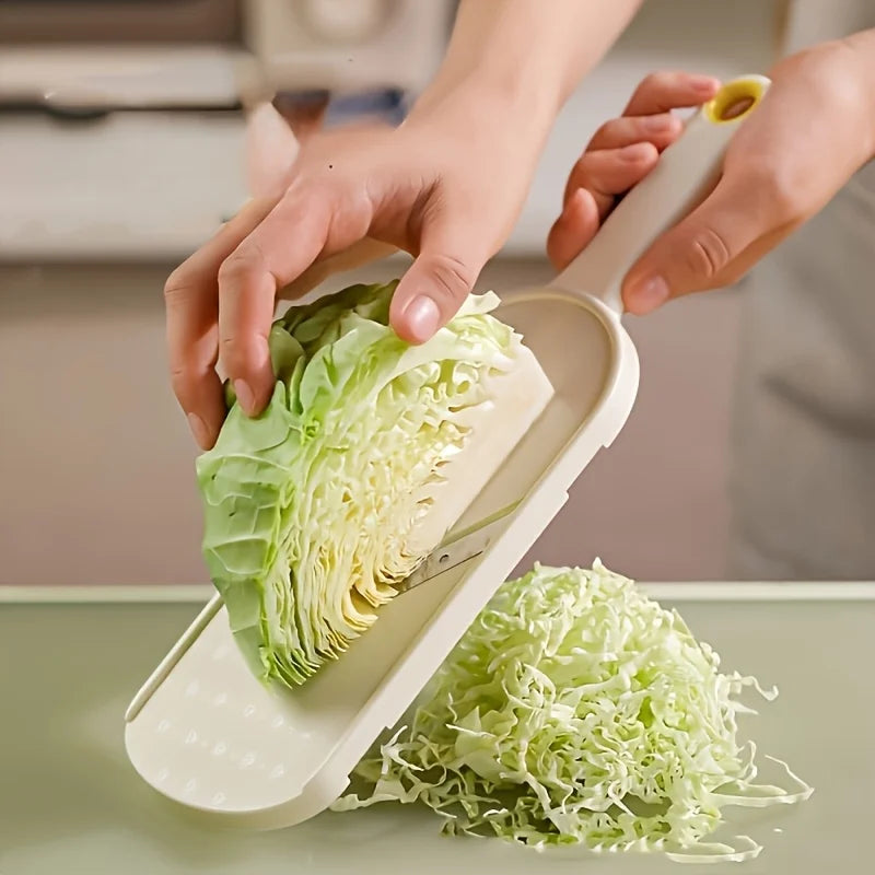 mandoline-japonaise-pour-decoupe-rapide-en-cuisine