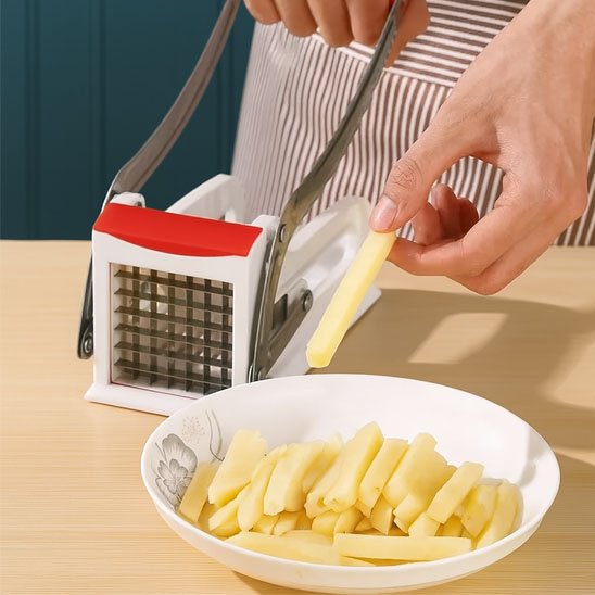 Coupe frite inox avec frites en panier