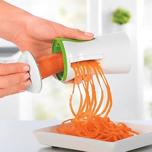 Coupe légumes en spirales carotte râpée