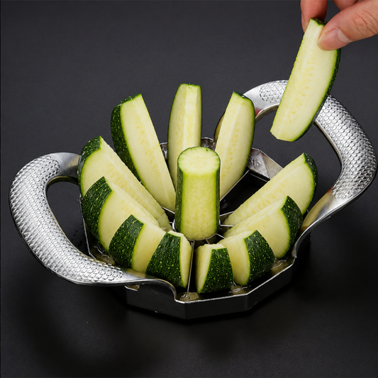 coupe legumes julienne avec quartiers de courgette
