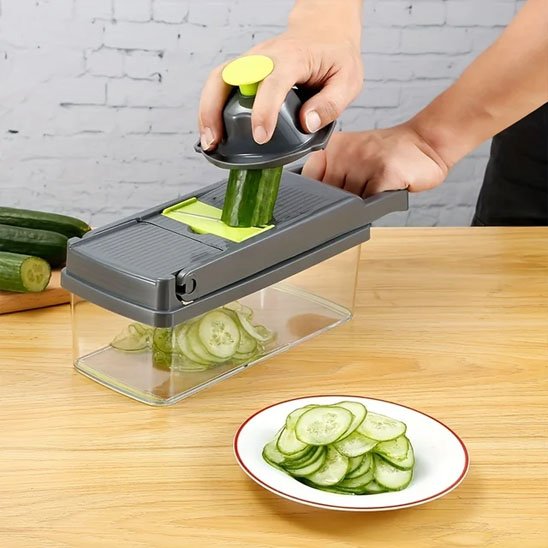 Coupe légumes multifonction avec rondelles de concombre