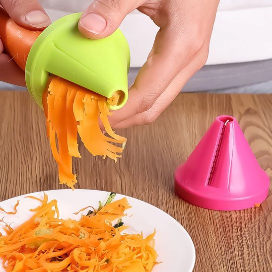 Coupe légumes spirales avec embouts interchangeables