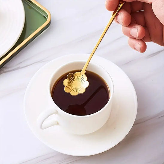 Cuillère a cafe au style minimaliste et réutilisable