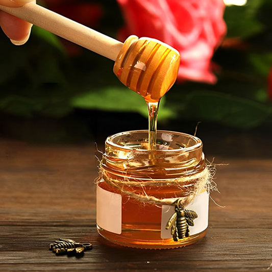 Cuillère à miel en bois naturel traditionnel