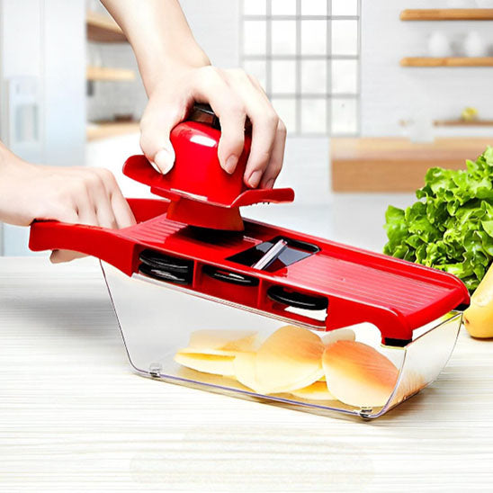 mandoline pour cuisine en action