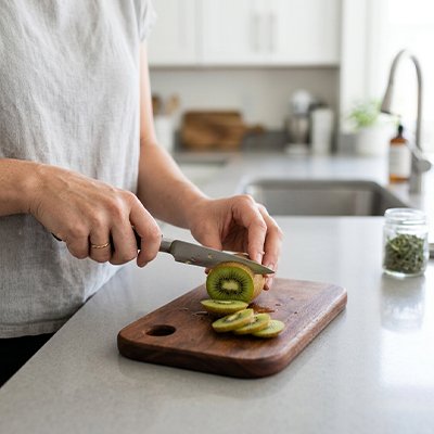 petite planche à découper bois cuisine naturelle