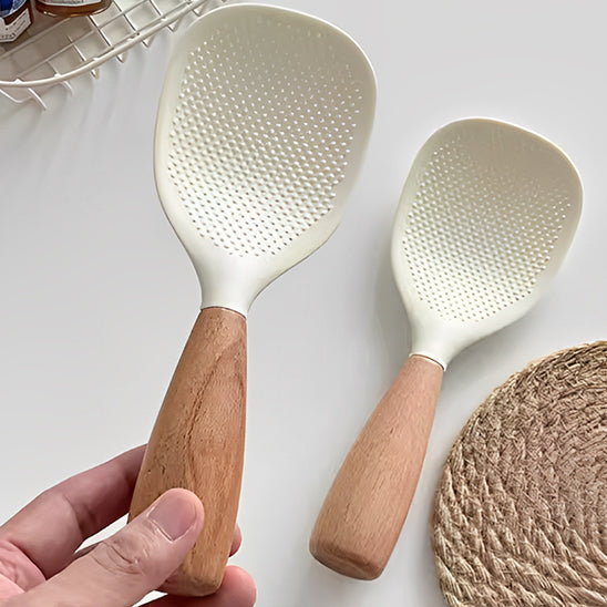 spatule en bois naturel